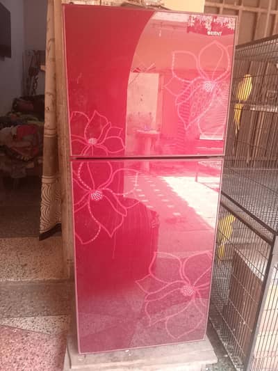 fridge colur red