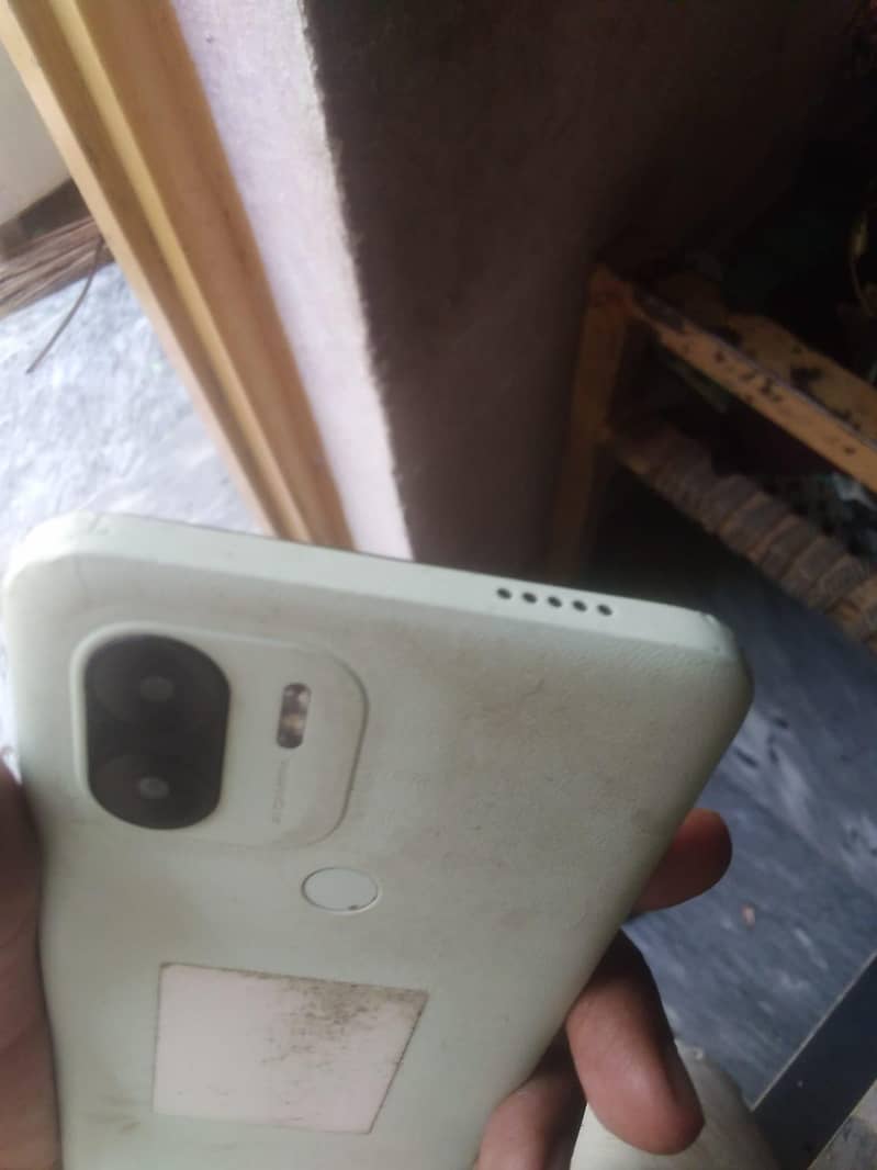 redmi A2+ 1
