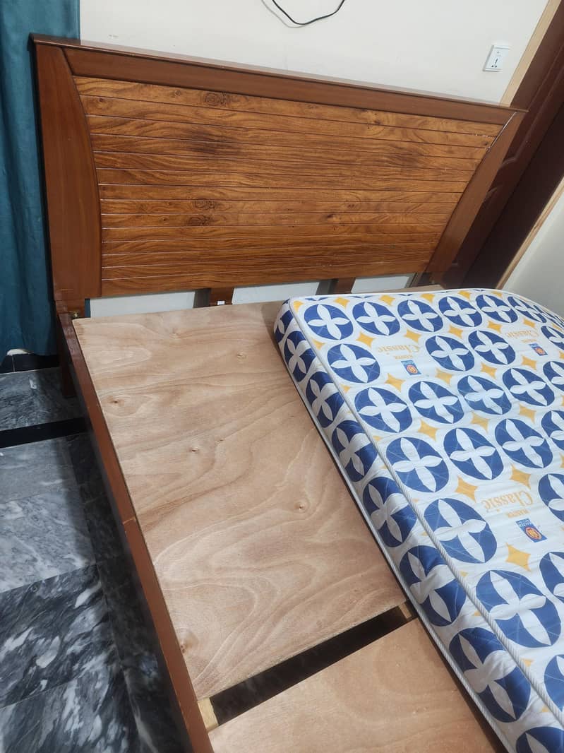 king Size Bed 3