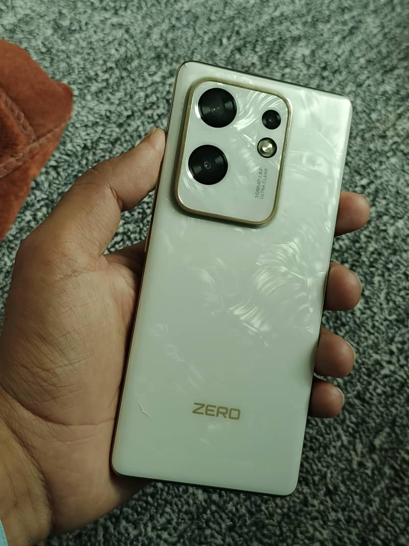 Infinix zero 30 0