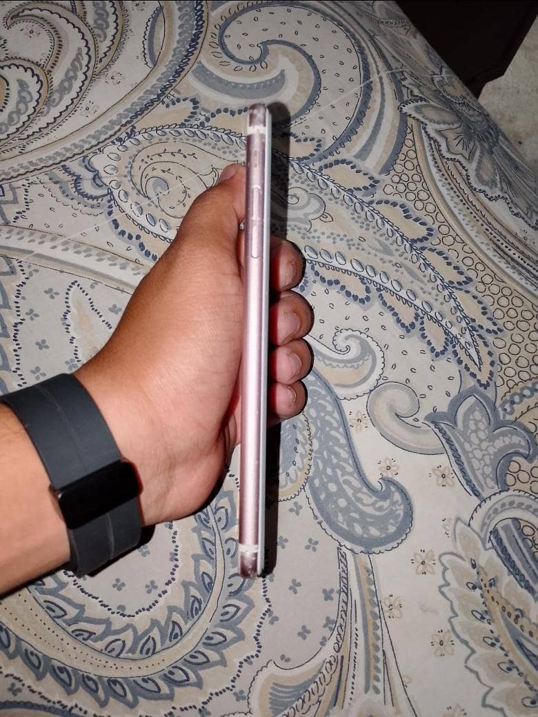 IPHONE 6S PLUS 3