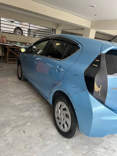 Aqua 2012 model 2016 registered