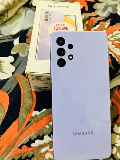 samsung galaxy a32 6/128 with box