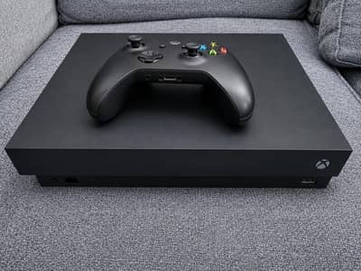 Xbox One X Console For gaming