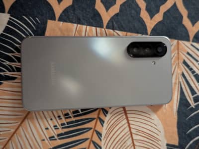 Samsung Galaxy A17 8 mohth warranty left