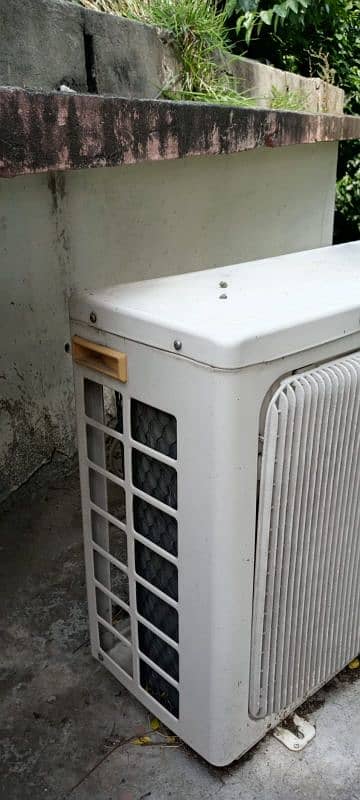 1 Ton split ac for sale