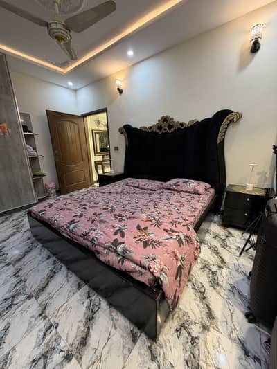 Luxury black Bedroom set for sale king size bed sofa& console