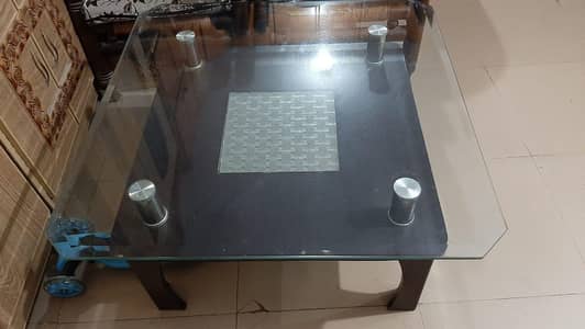 CENTER COFFEE TABLE 36 INCH X 36 INCH