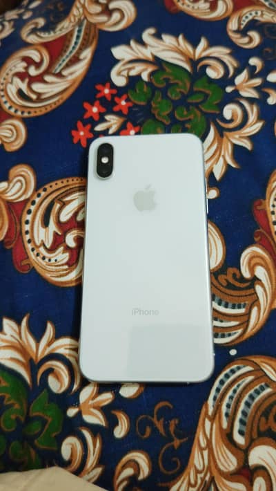 iphone XS for sale Condition 8by 10