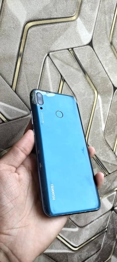 Huawei Y9