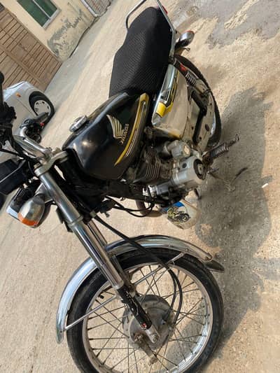 Honda 125 self start Engine