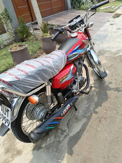 Honda CG 125 model 2024