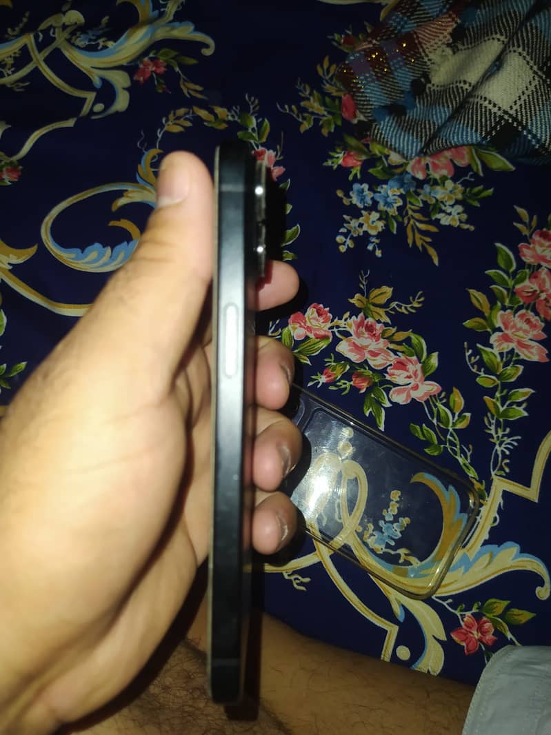 Iphone 15 3