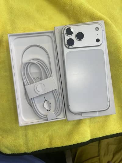 Apple iPhone 17 Pro Max Brand New Condition