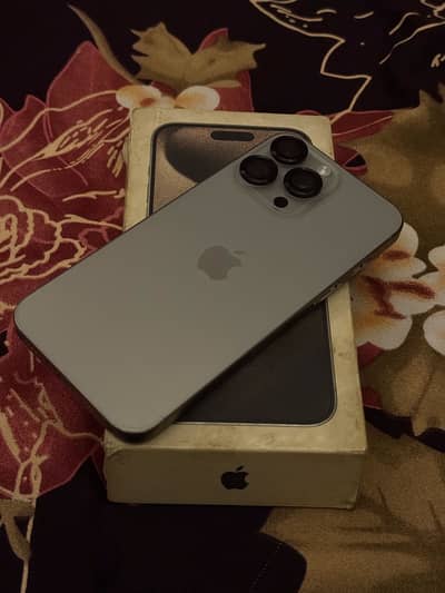 Apple iPhone 15 pro max 256Gb Factory unlock physical + Esim