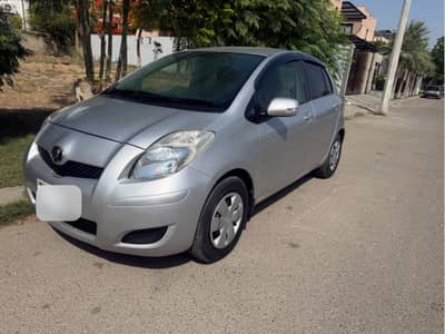 Toyota Vitz 2010/2013 1st owner immaculate conditon
