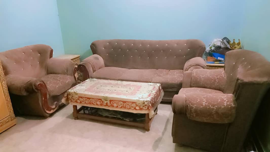sofa set with table 4