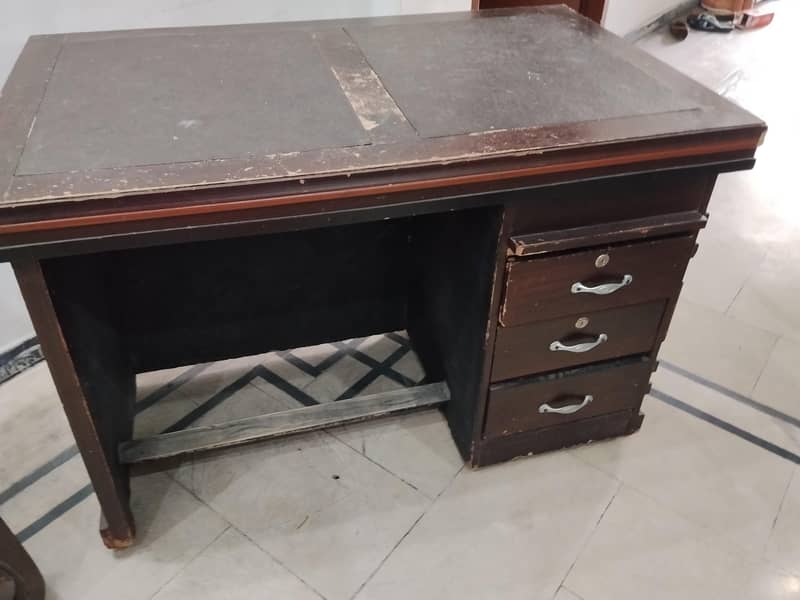 Office table 0