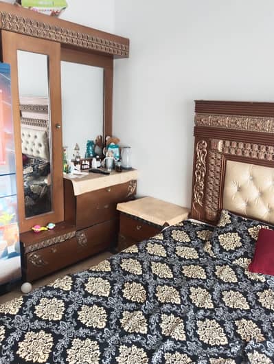 bed dressing side tables