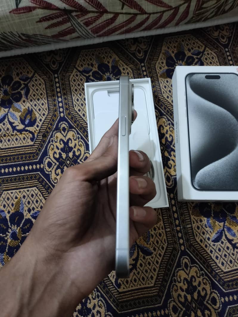 Iphone 15 Pro Max 2