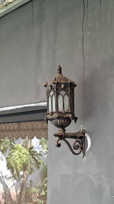 Outdoor Wall Lights