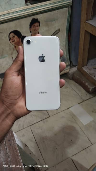 iPhone 8 64 GB