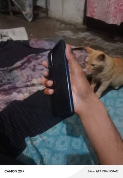 vivo y20 4GB ram 64GB memory