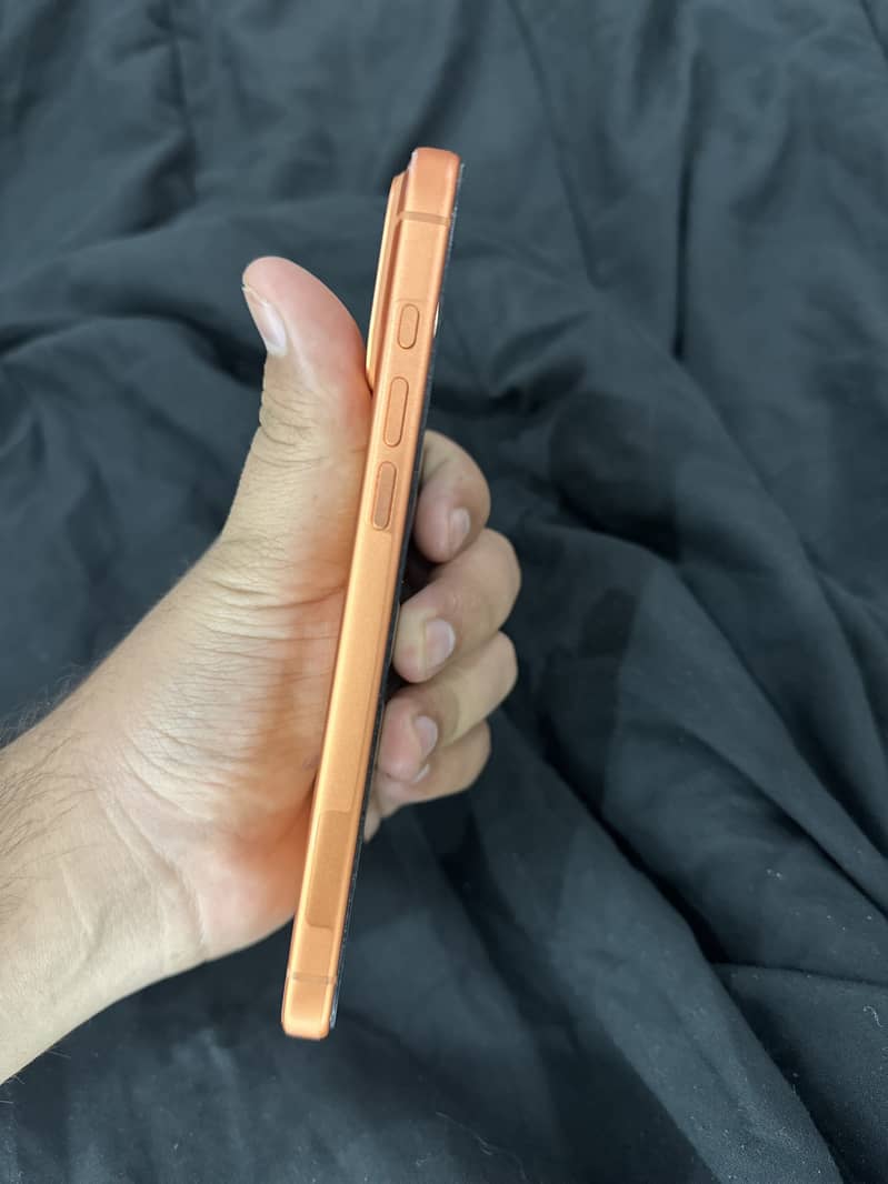 Apple iPhone 17 Pro Max 8