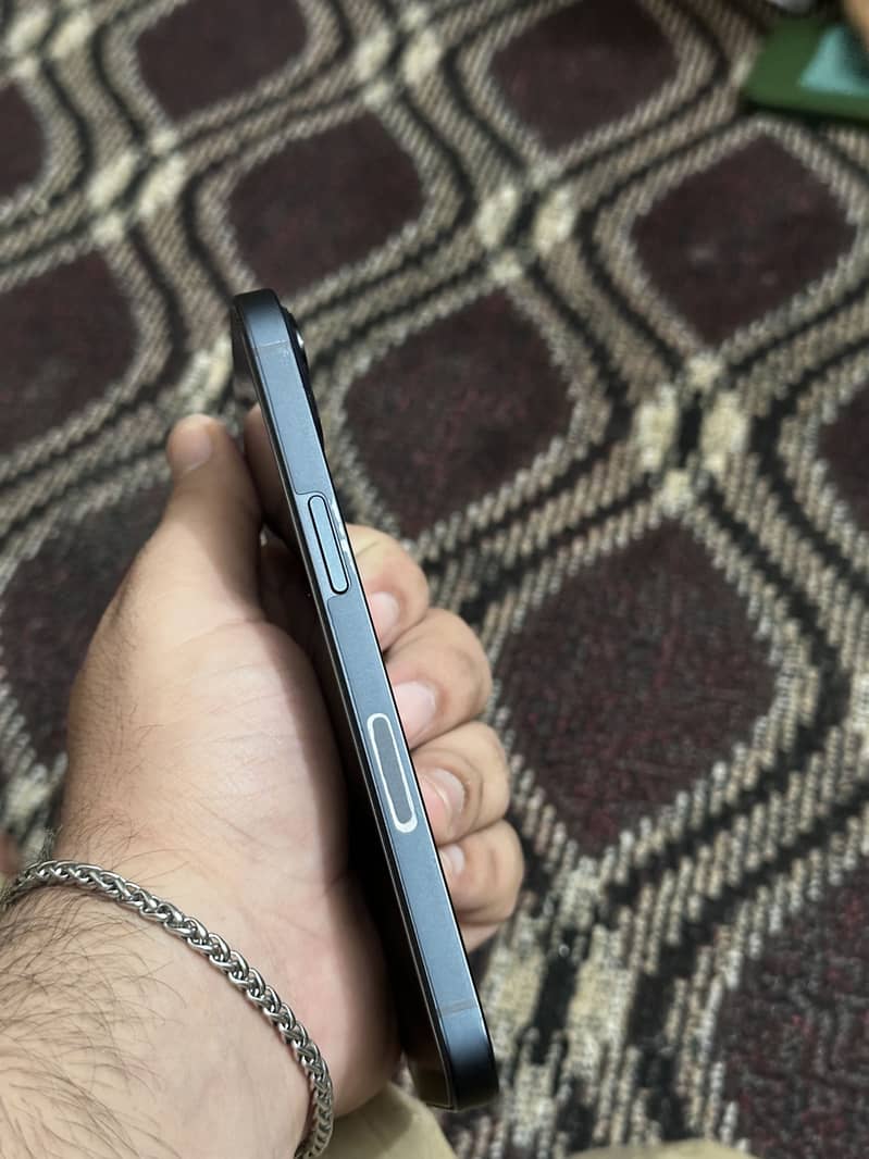 iphone 13 JV. 2