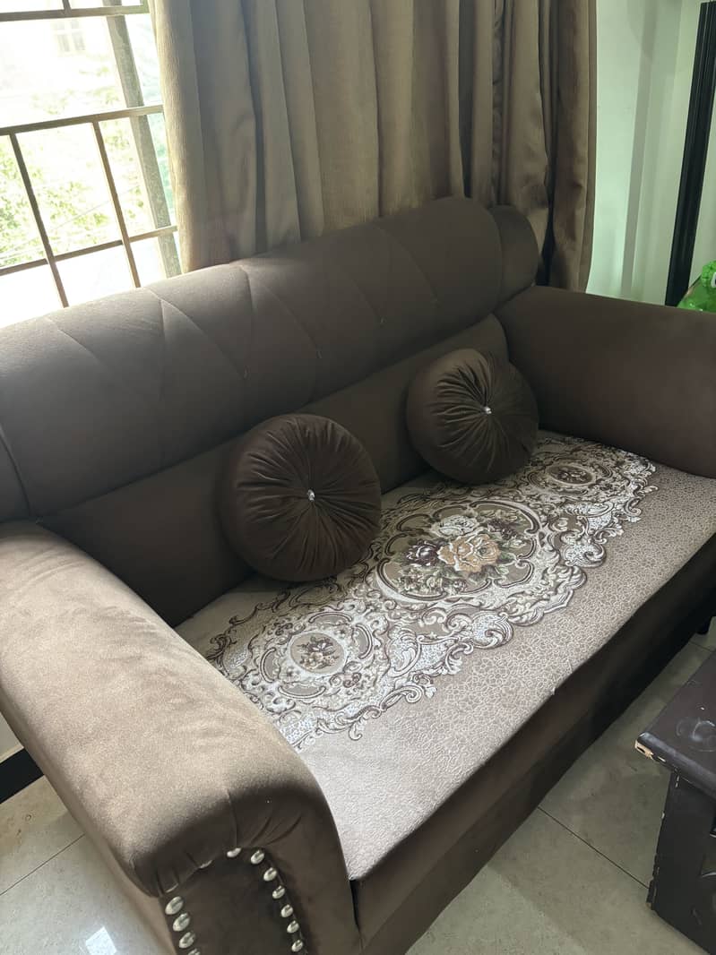 7 Seater Sofa 1
