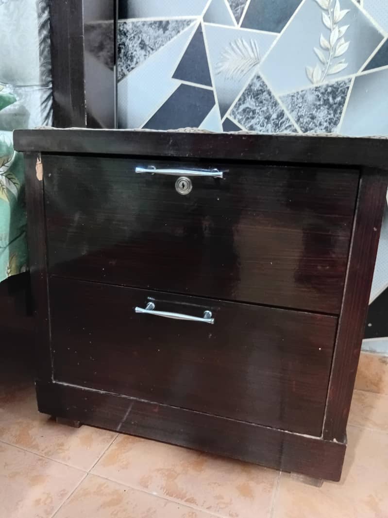 king size bed 3