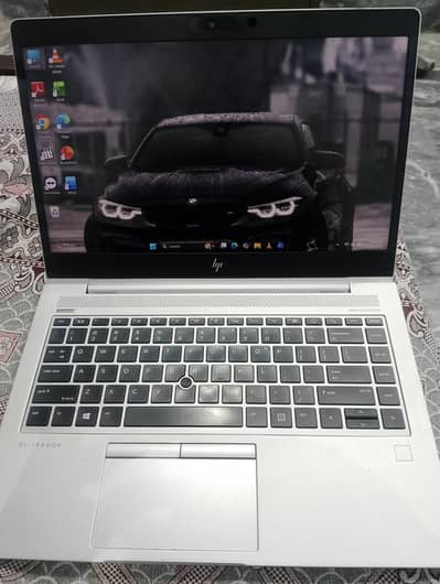 Hp elite book , 10 by 10 condition
