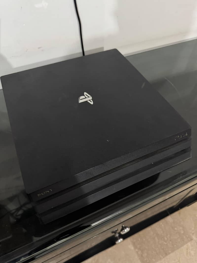 PS4 Pro 2