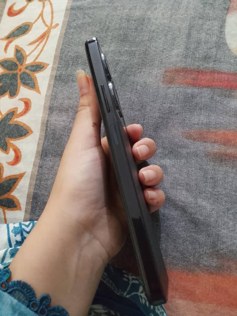 Infinix Note 30 4