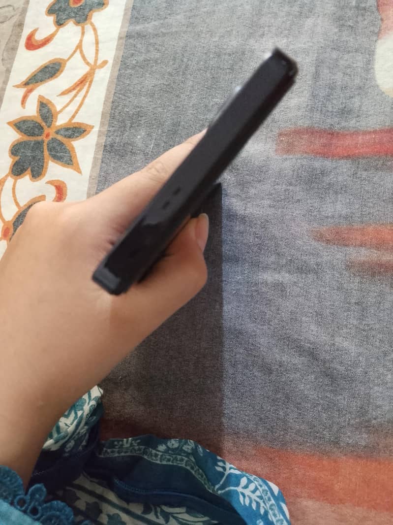 Infinix Note 30 5