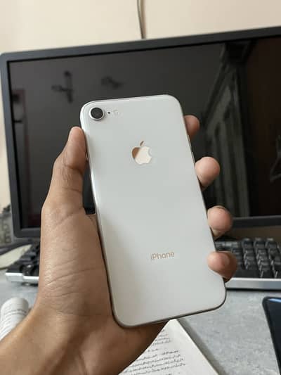 iPhone 8 64gb factory unlock