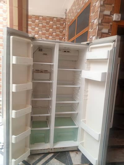 hair ac double door