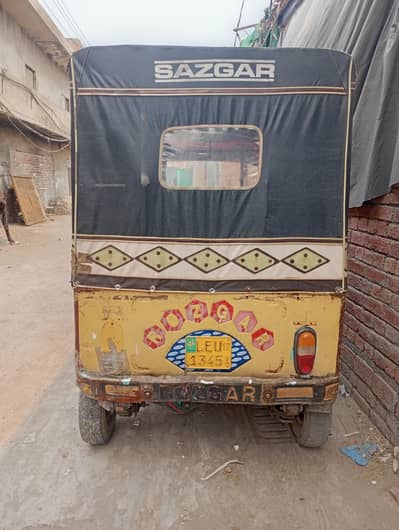 Rozgar auto Rickshaw  argent selll