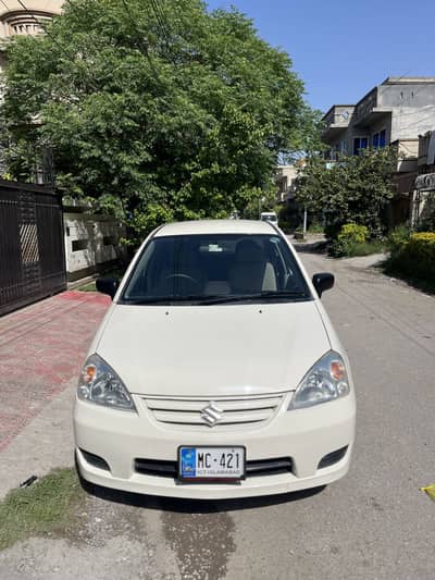 Suzuki Liana