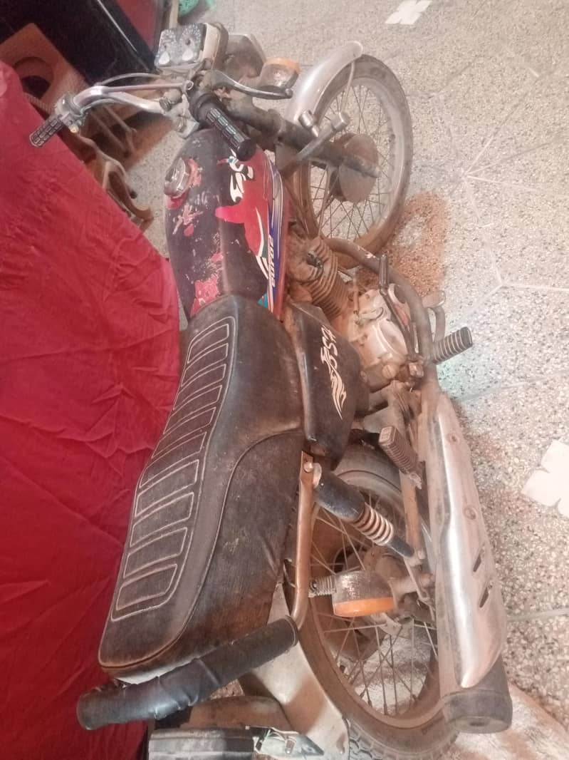 unique 125 0