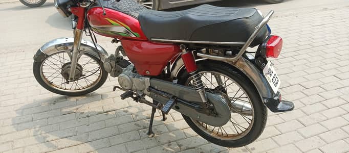 CD Road Prince 70cc Open latter
