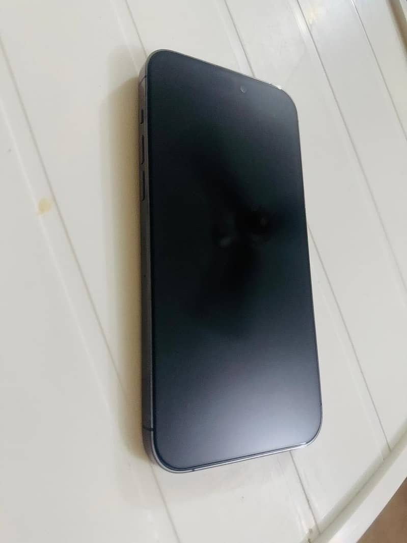 iphone 14 pro max 2