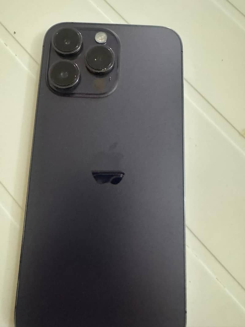iphone 14 pro max 3