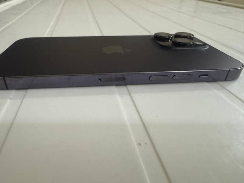 iphone 14 pro max 4