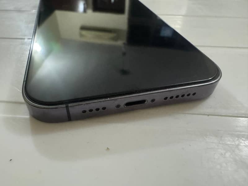 iphone 14 pro max 7
