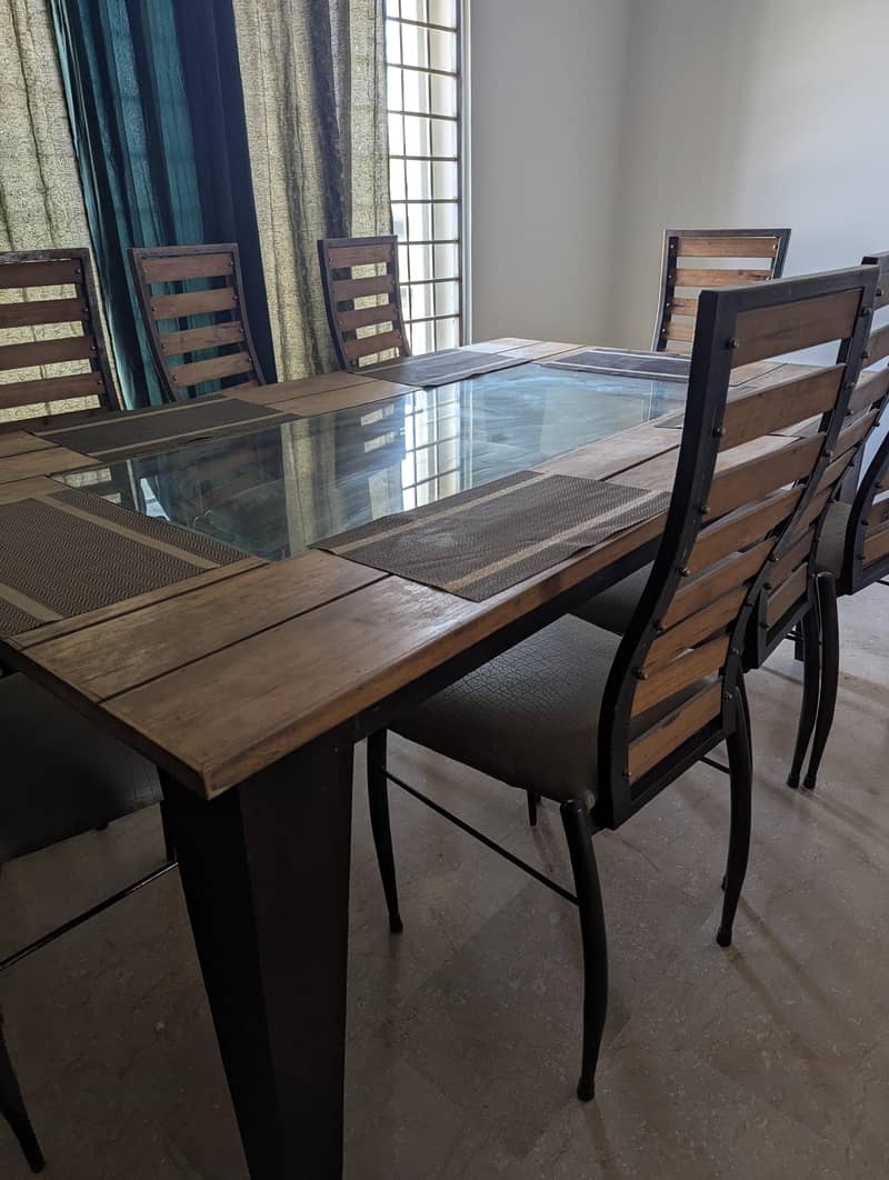 Dining Table x8 Seating Capacity 3