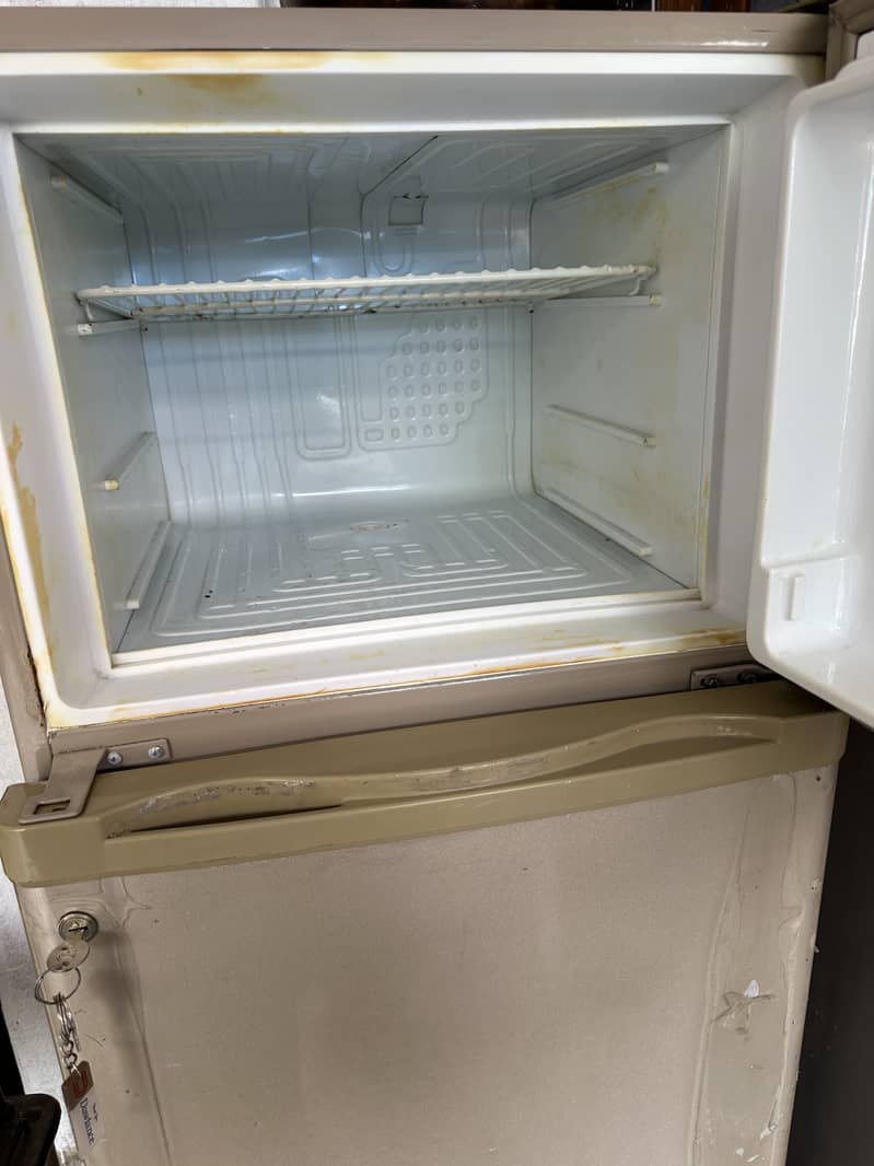 fridge 0