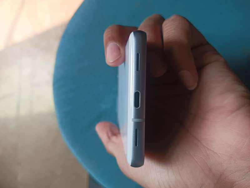 Google Pixel 7a 4