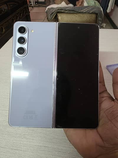 Samsung Fold 5