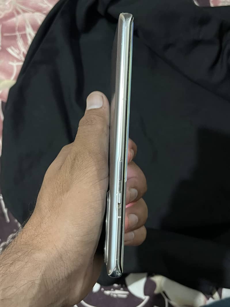One Plus 9 Pro 3